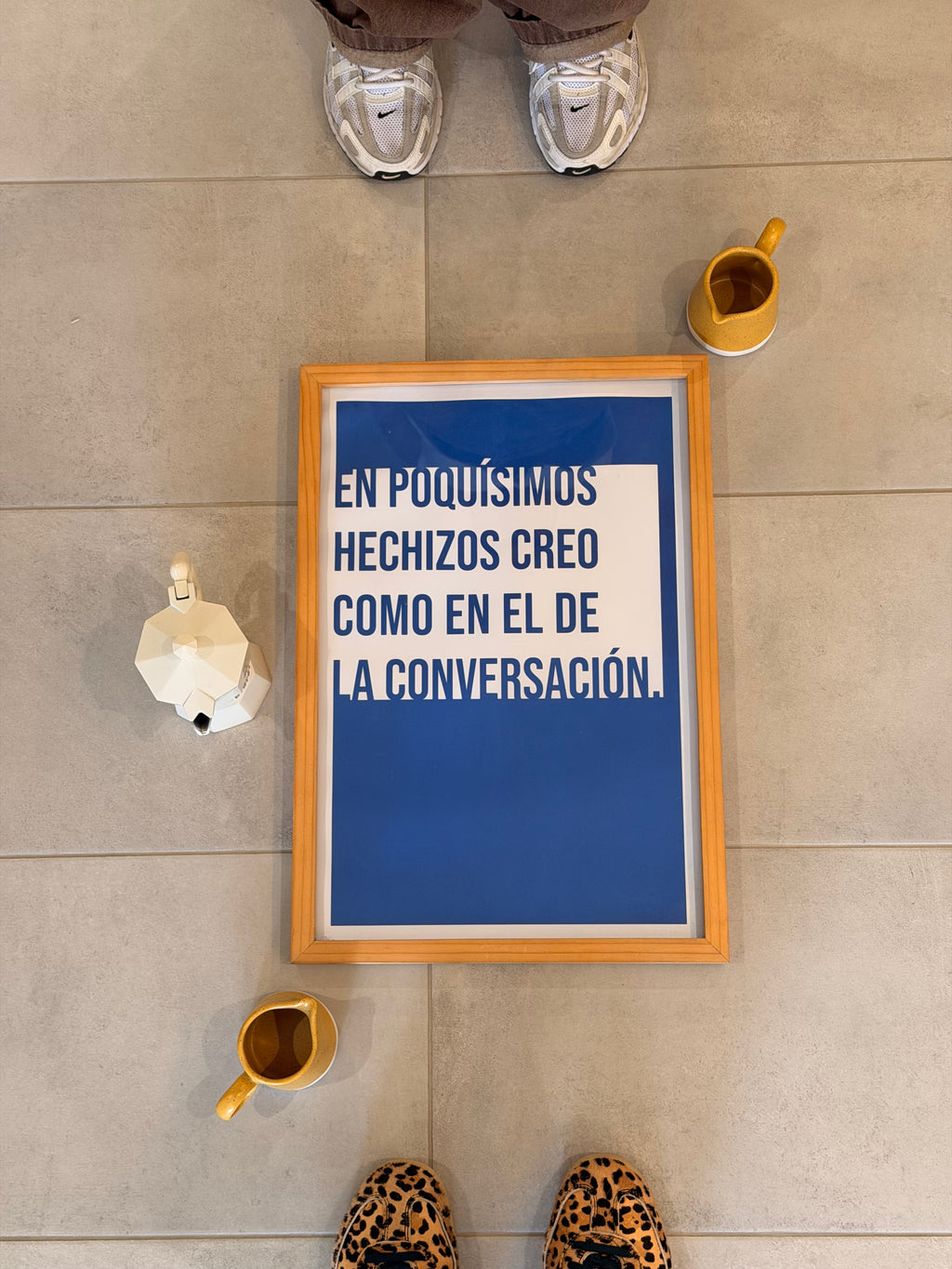 Conversación azul